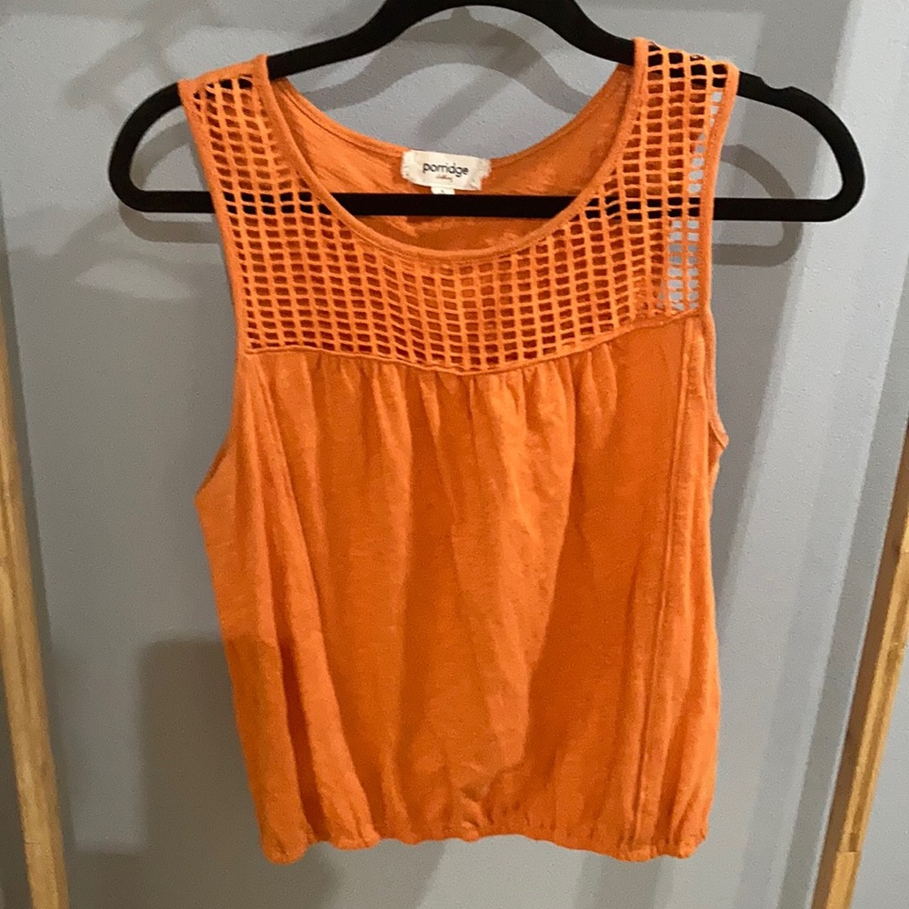 Anthropologie porridge cutout tank with bubble hem